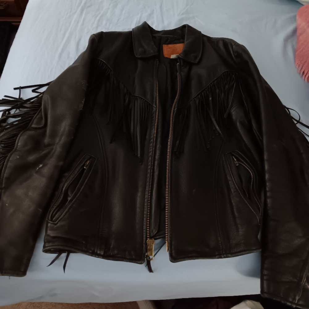 Walter Dyer Leather jacket, size: 44 color black.  Really worn